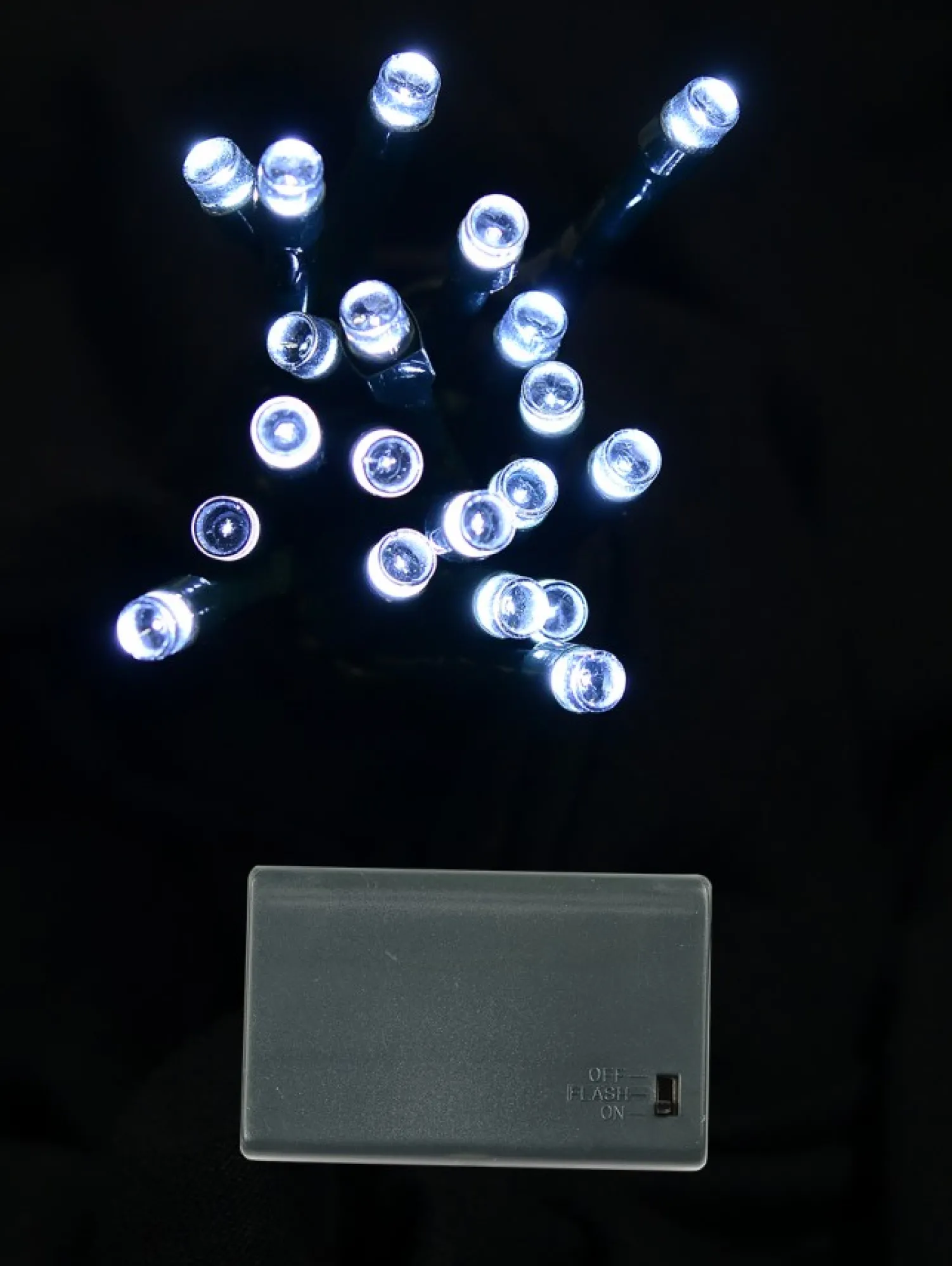 Christmas Warehouse 20 Cool White Concave Led Bulb Christmas Battery String Fairy Lights - 2.4M> Battery Operated Lights