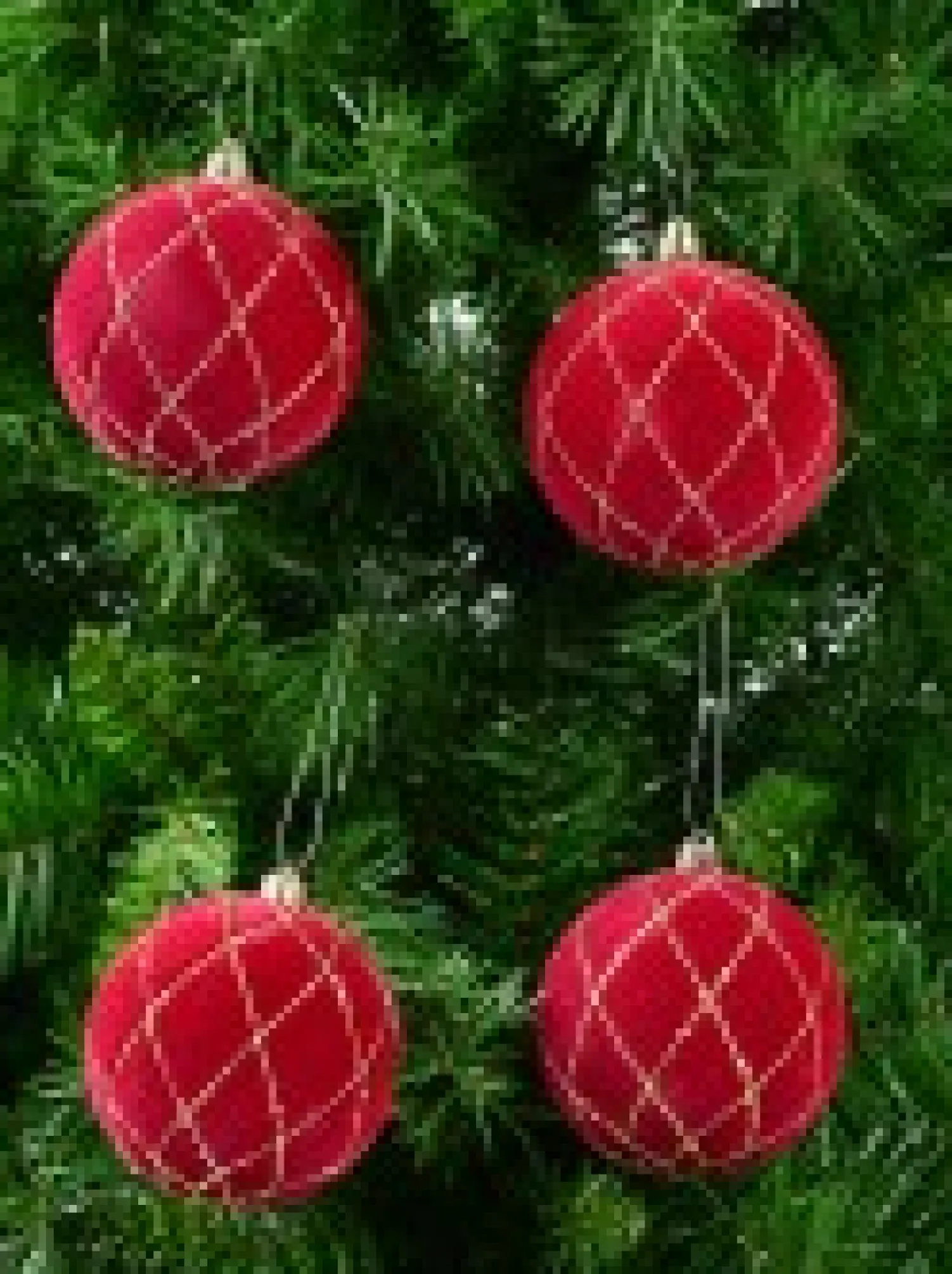 Christmas Warehouse Burgundy Velvet Baubles With Diamond Pattern Gold Sequin Lines - 4 X 10Cm> Bauble Packs