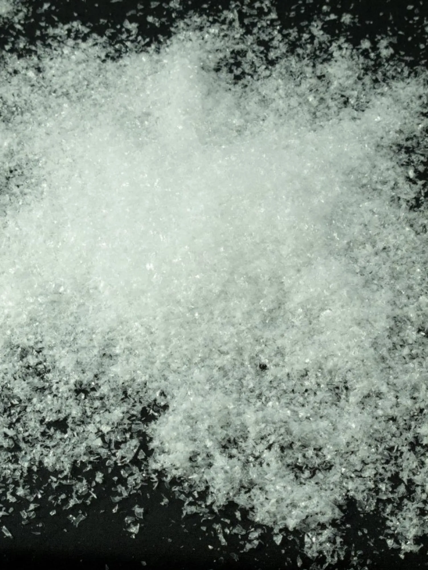 Christmas Warehouse Christmas Winter Wonderland Sparkling Look Sprinkle Snowflakes - 200G> Snow