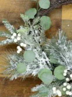 Christmas Warehouse Decorated Wire Spun Winter Wreath With Mixed Flocked Foliage - 50Cm><noscript><img width=