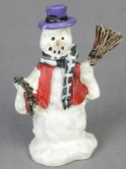 Christmas Warehouse Large Christmas Village Scene With Church, Shops & Figurines - 17 Piece><noscript><img width=