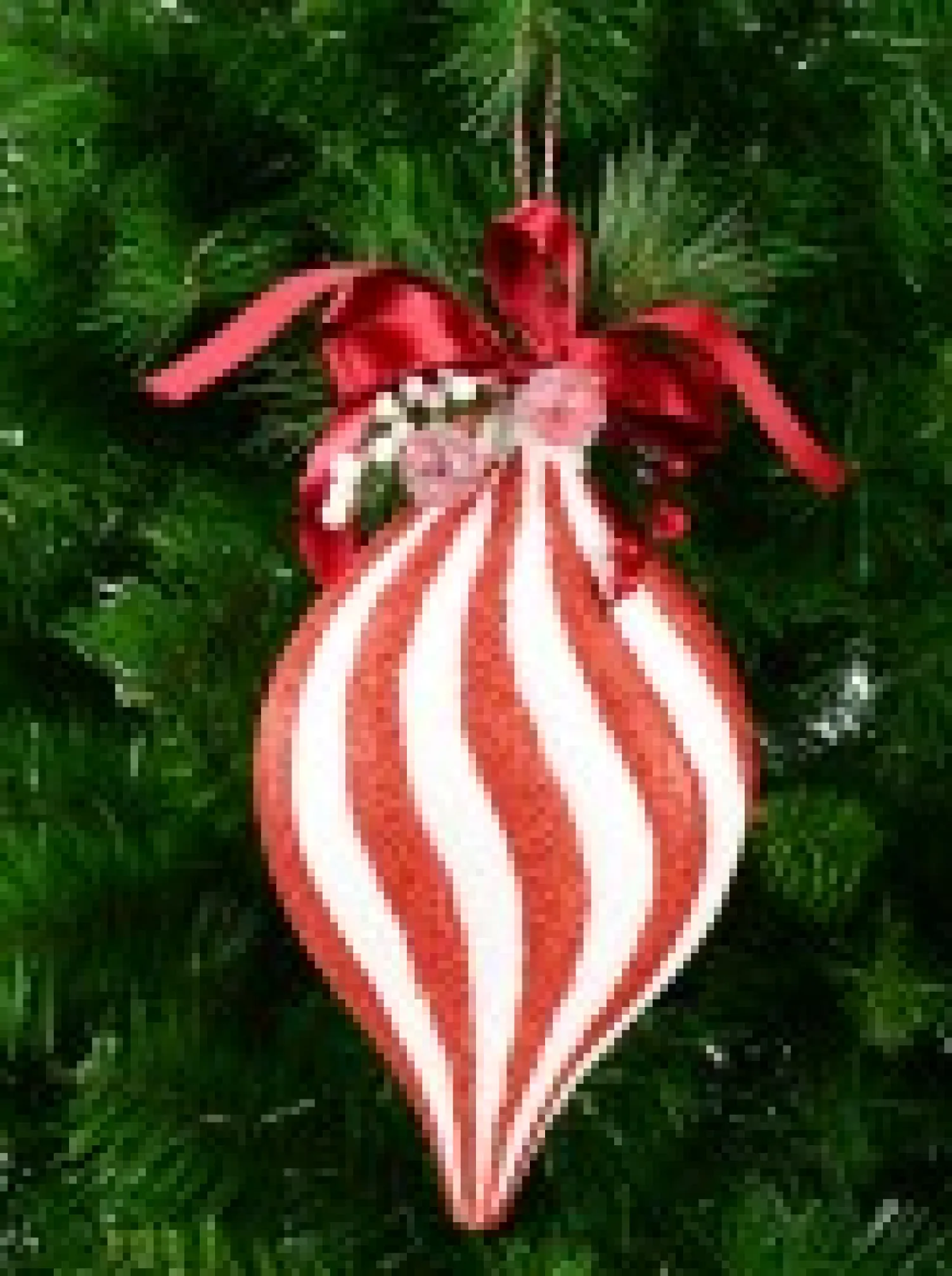 Christmas Warehouse Red & White Swirl Pattern Onion Shape Christmas Hanging Decoration - 30Cm> Hanging Decorations - Individual
