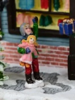 Christmas Warehouse Santa Visiting Family Home With Mum & Kids Christmas Village Scene - 24Cm><noscript><img width=